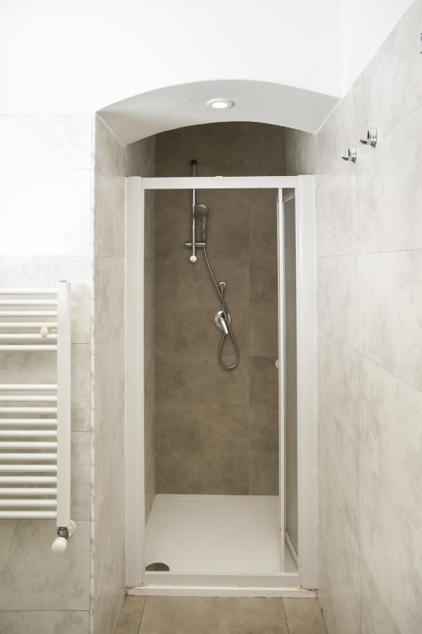 Palazzo Italia Apartments Μπάρι Εξωτερικό φωτογραφία