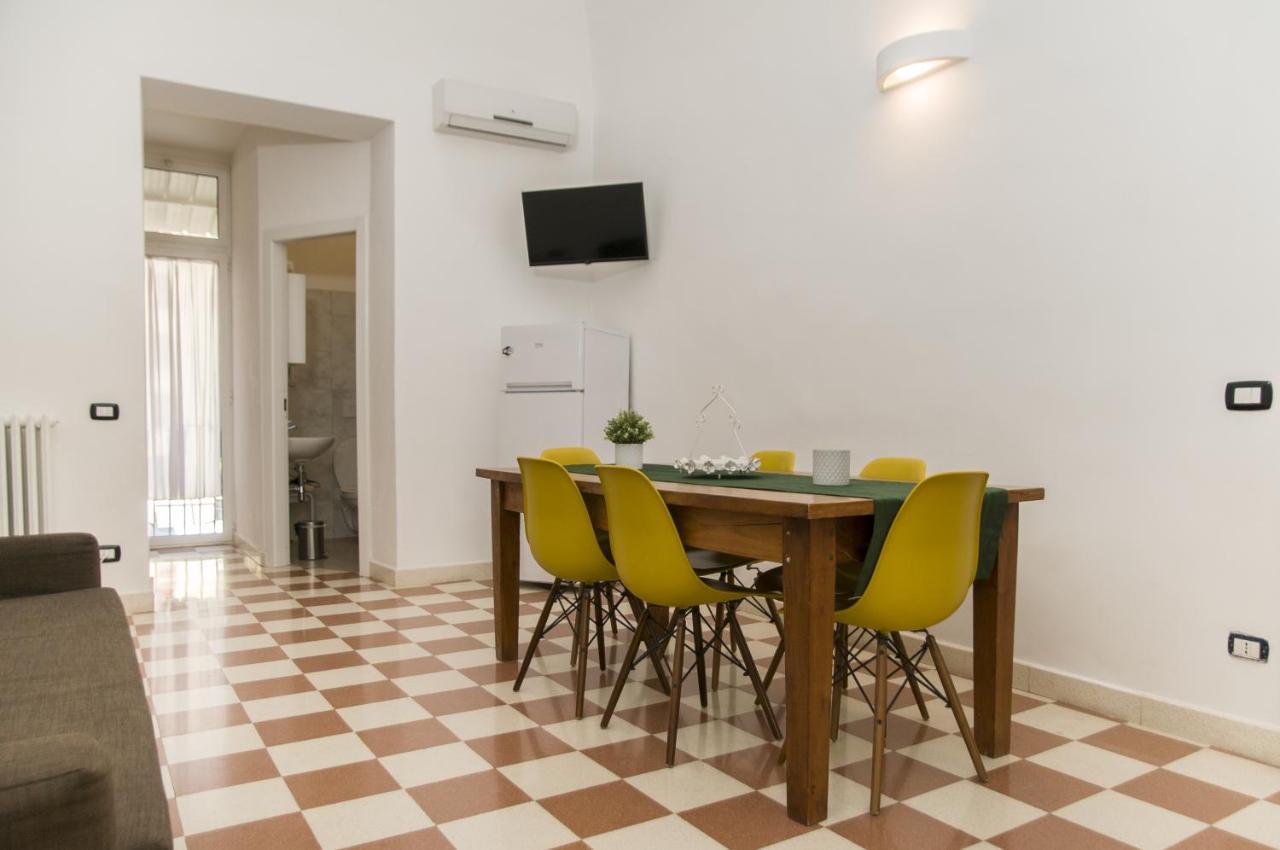 Palazzo Italia Apartments Μπάρι Εξωτερικό φωτογραφία