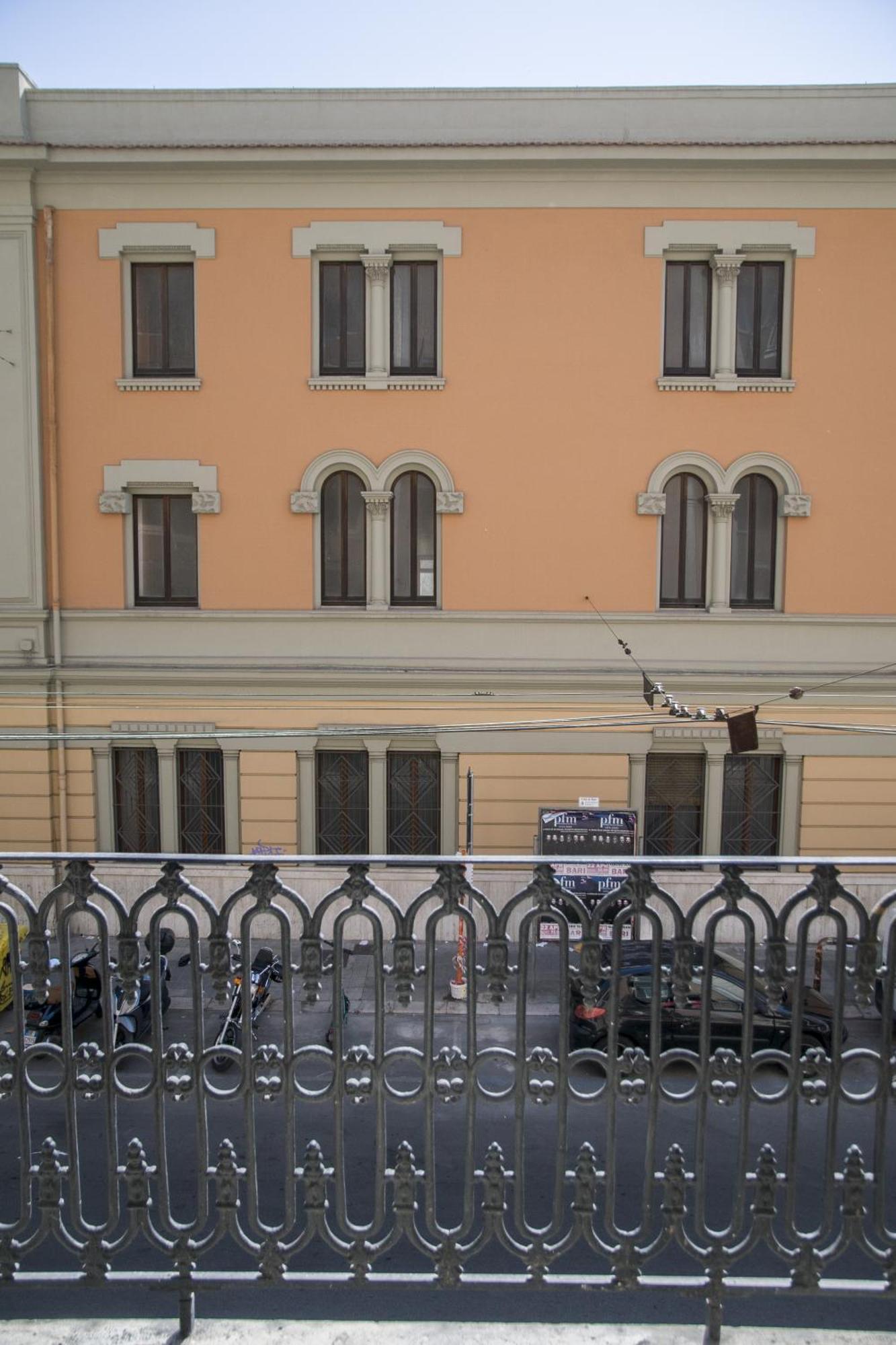 Palazzo Italia Apartments Μπάρι Εξωτερικό φωτογραφία